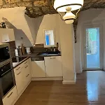 Apartament Petite Maison Avec Jardin Au Centre Du Village *