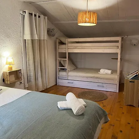 Petite Maison Avec Jardin Au Centre Du Village Apartment Nant