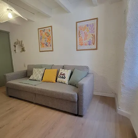 Petite Maison Avec Jardin Au Centre Du Village Apartament *